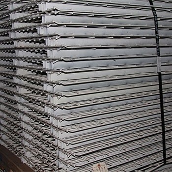 42” x 64” Used Wire Deck - Drop In - Standard Full Step