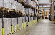 Warehouse Pallet Rack Guide: Benefits, Use Cases, Safety & Specifications